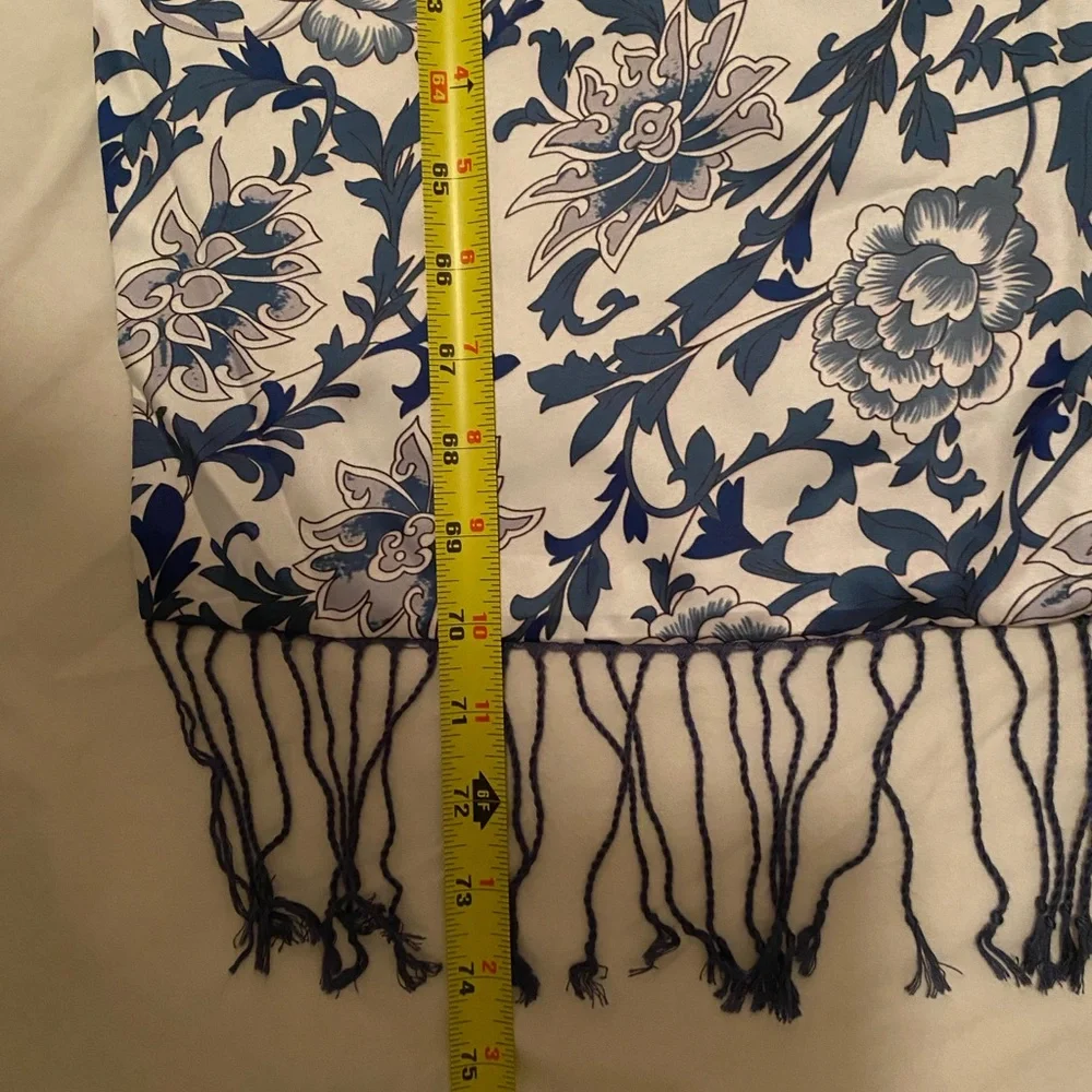 NWT 100% Silk Reversible Wrap Scarf Shawl With Fringe Blue and White